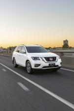 Nissan Pathfinder ST 2017 года (AU)